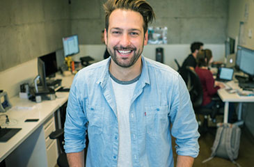 instructor 04 free img - Instructors